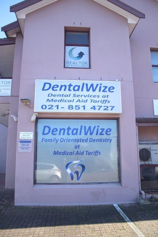 DentalWize Somerset West Entrance